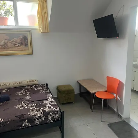 Centrally Located Private *